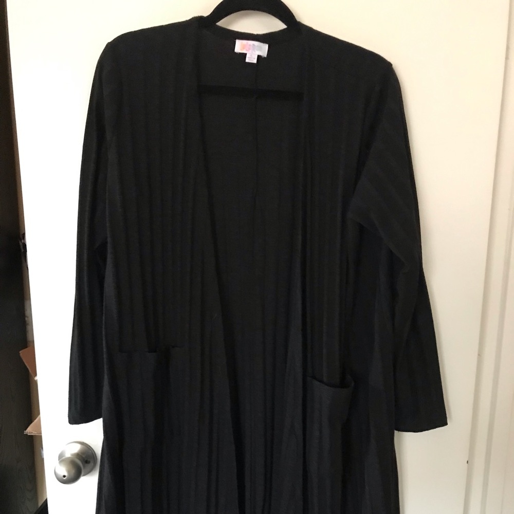 Lularoe Sarah Cardigan Dustin Size Large Black